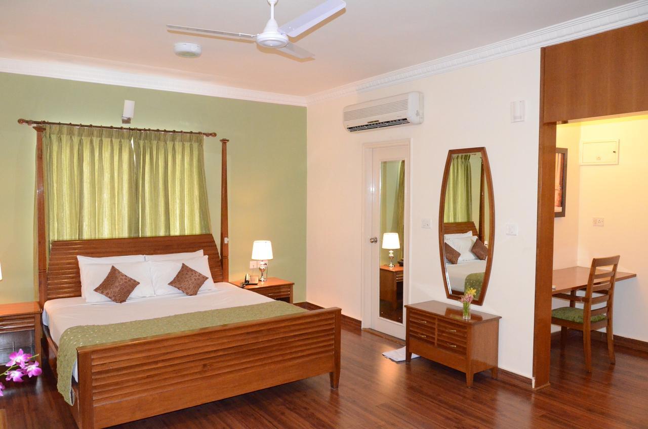 Trinity Suits Bangalore Ngoại thất bức ảnh