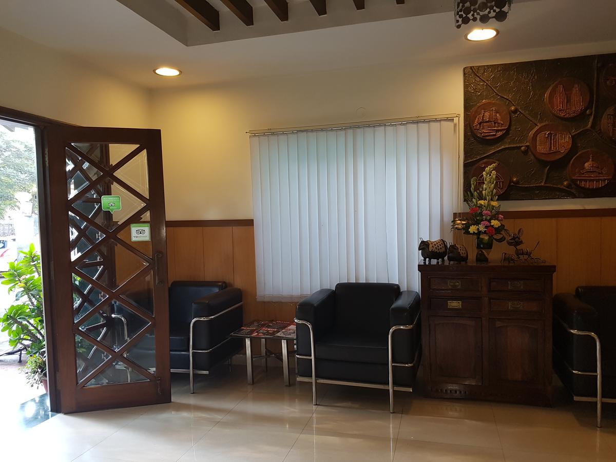 Trinity Suits Bangalore Ngoại thất bức ảnh